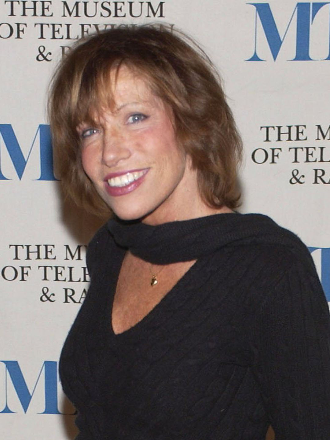 How tall is Carly Simon?
